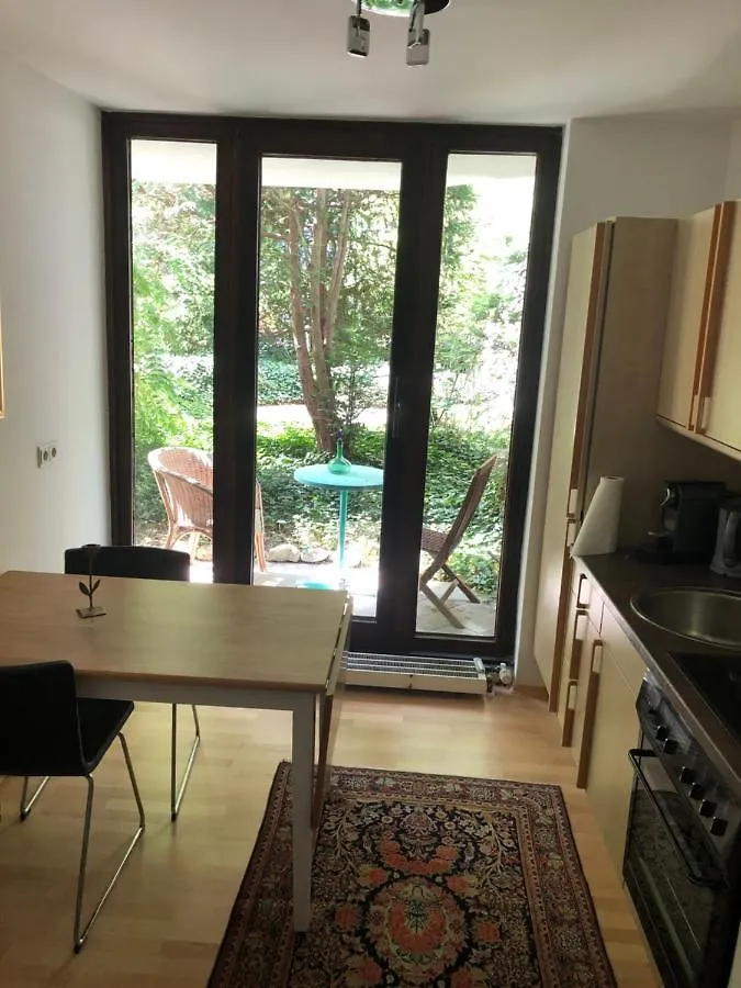 Zentrales Eg Apartment Im Glockenbachviertel Munich